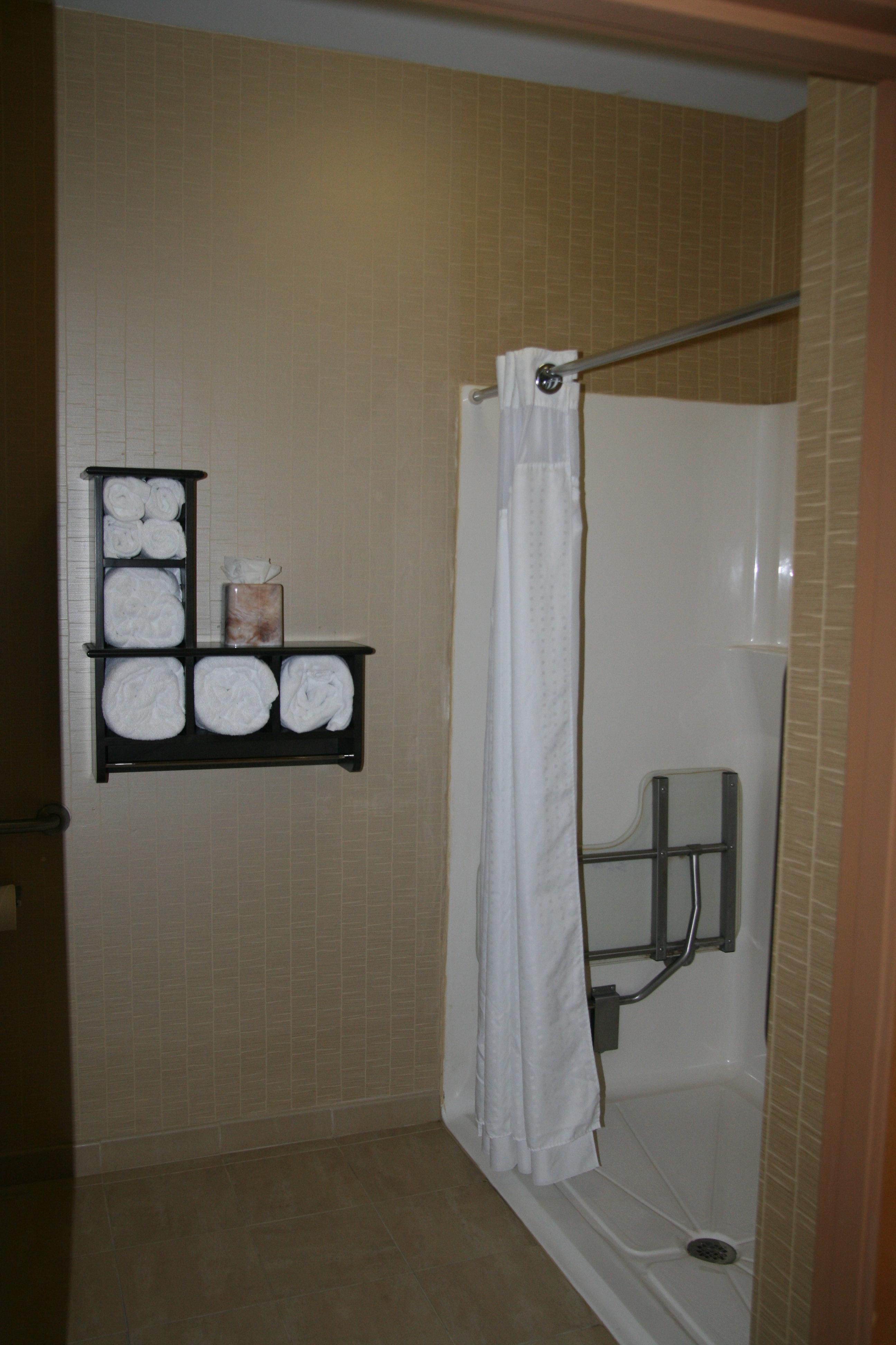 Holiday Inn Express Hotel & Suites Vineland Millville By Ihg Экстерьер фото