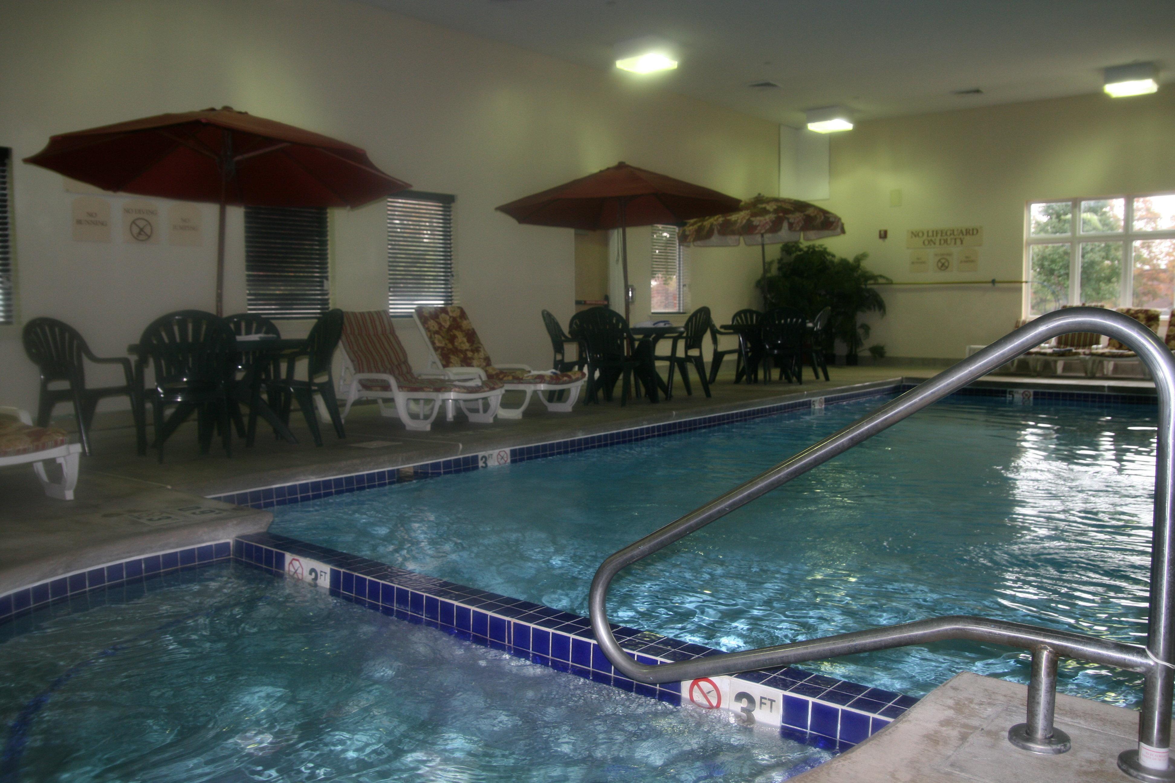 Holiday Inn Express Hotel & Suites Vineland Millville By Ihg Экстерьер фото