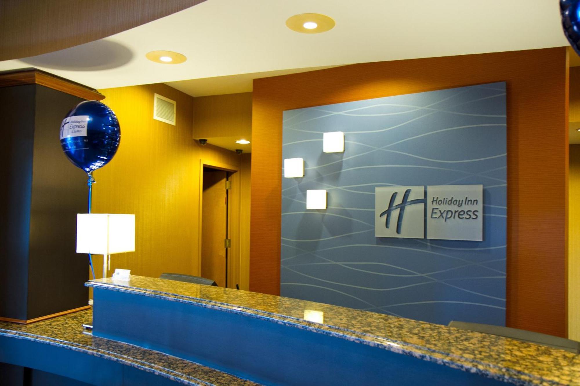 Holiday Inn Express Hotel & Suites Vineland Millville By Ihg Экстерьер фото